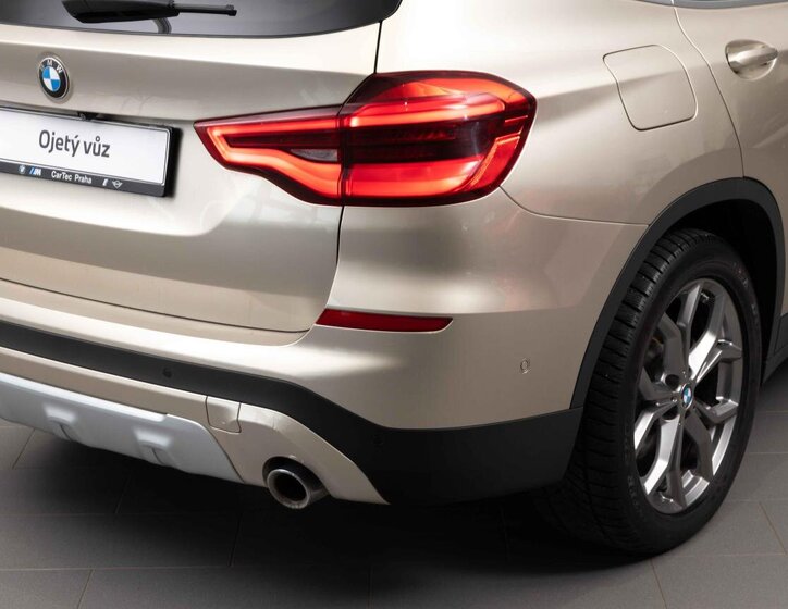 BMW X3 SUV / Terénní 3,0 l 195 kw