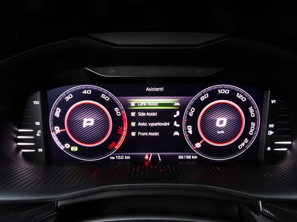 Škoda Kamiq Hatchback 1,5 l 110 kw