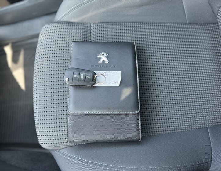 Peugeot 508 17