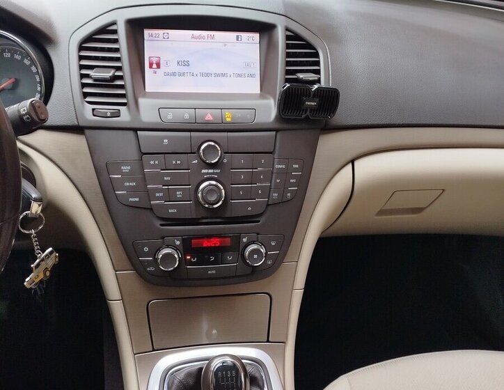 Opel Insignia Kombi 0,0 96 kw