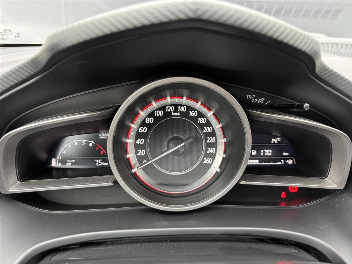 Mazda 3 Hatchback 1,5 l 74 kw