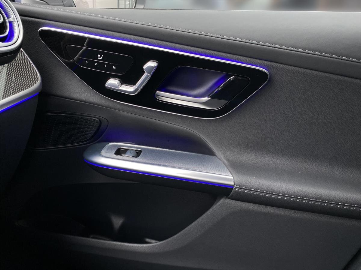 Mercedes-Benz GLC SUV / Terénní 2,0 l 150 kw