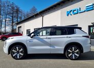 Mitsubishi Outlander SUV 2,4 l 225 kw