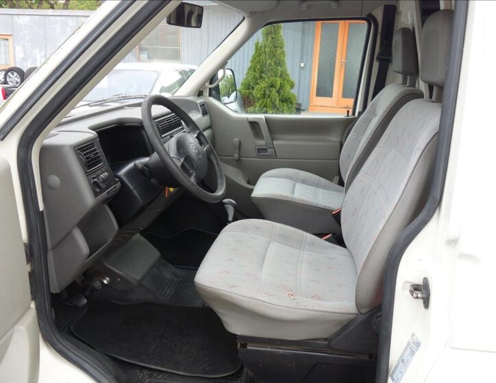 Volkswagen Transporter 10