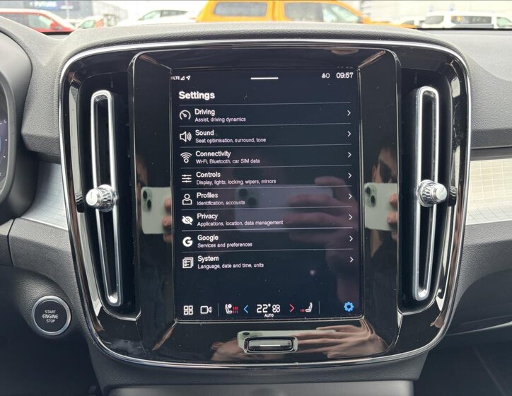 Volvo XC40 Kombi 2,0 l 145 kw