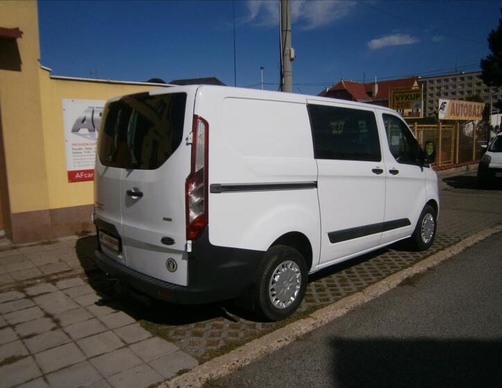 Ford Transit Custom 6