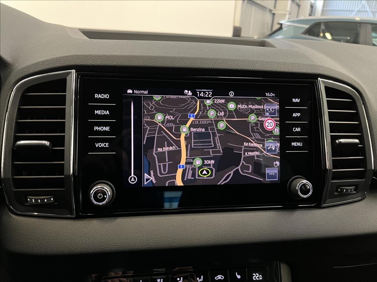 Škoda Karoq SUV 1,5 l 110 kw