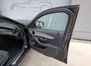 Mercedes-Benz Třídy C Sedan / Limuzína 2,1 l 125 kw