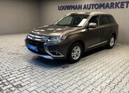Mitsubishi Outlander 1
