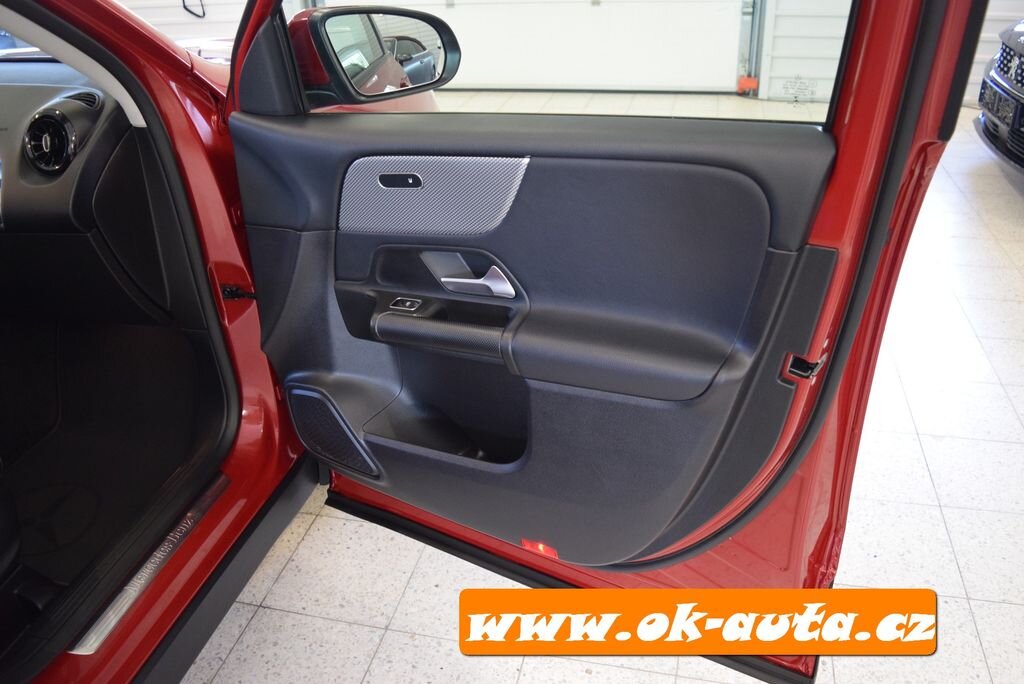 Mercedes-Benz GLB SUV 0,0 85 kw