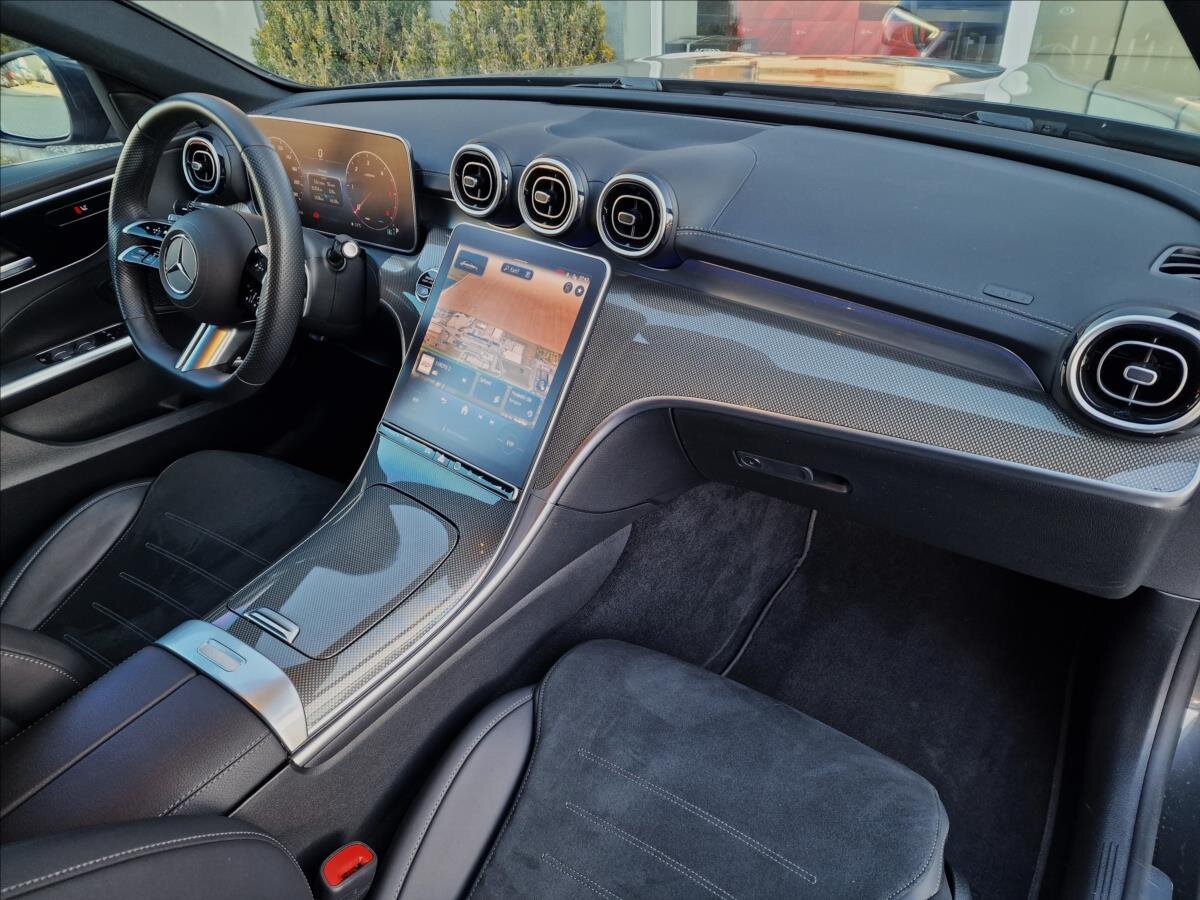 Mercedes-Benz Třídy C Sedan / Limuzína 2,0 l 147 kw