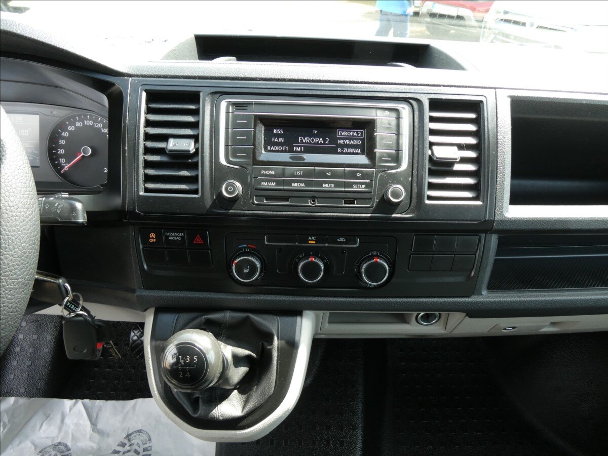 Volkswagen Transporter Skříň 2,0 l 75 kw