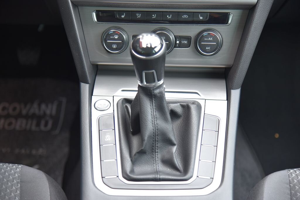 Volkswagen Passat Kombi 2,0 l 110 kw