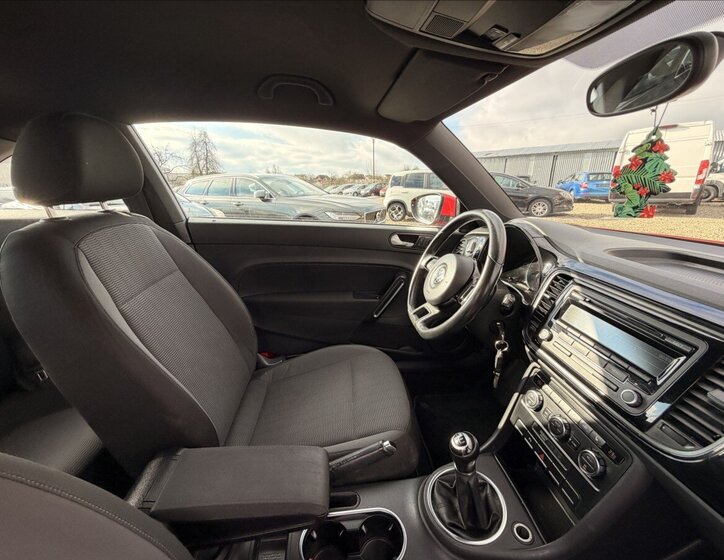 Volkswagen Beetle Kupé 1,6 l 77 kw