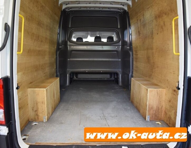 Volkswagen Crafter Skříň 0,0 103 kw