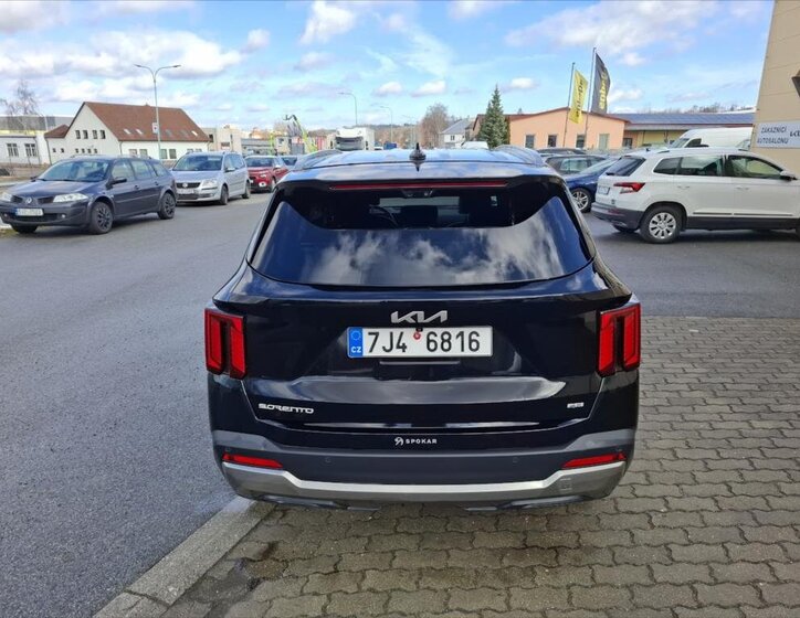 KIA Sorento Ostatní 2,2 l 142 kw