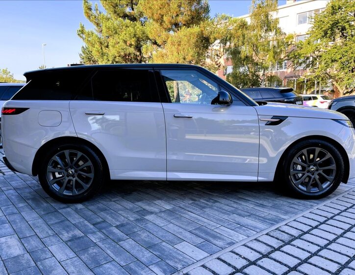 Land Rover Range Rover Sport SUV / Terénní 3,0 l 183 kw