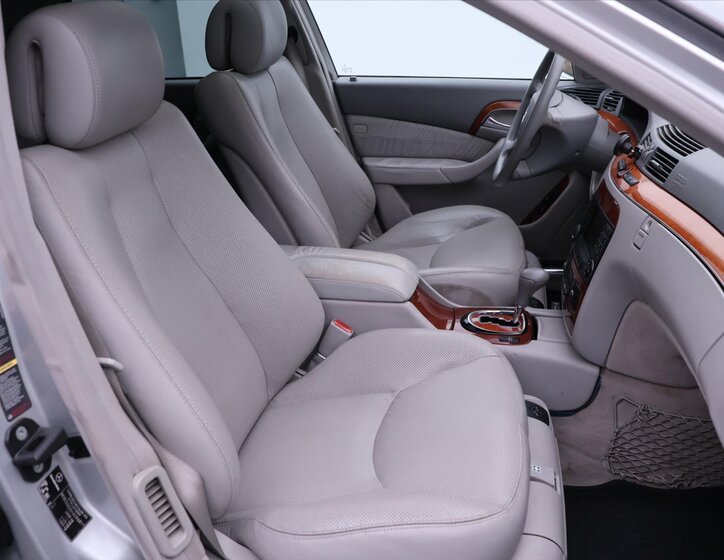 Mercedes-Benz Třídy S Sedan / Limuzína 3,2 l 150 kw