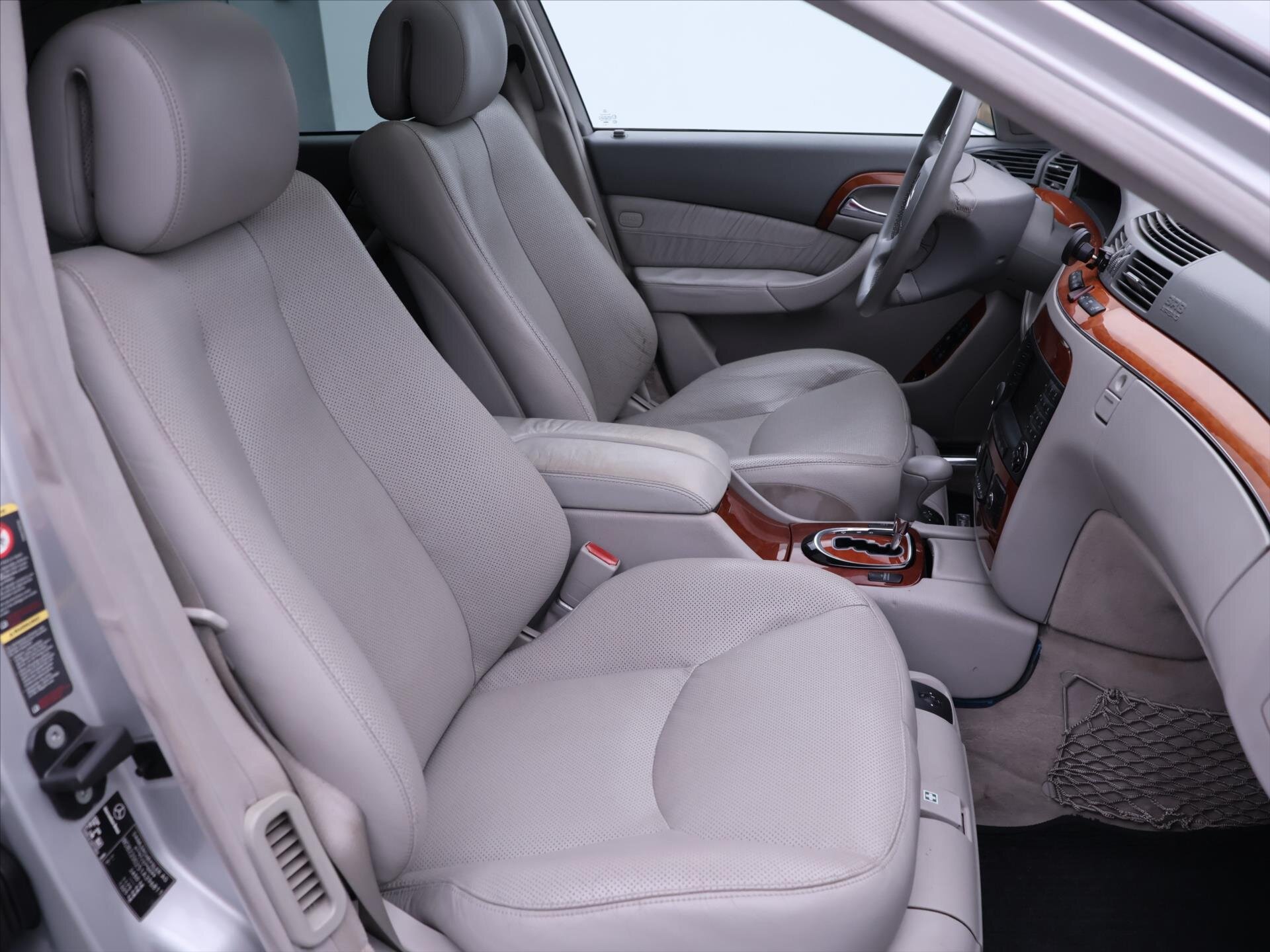 Mercedes-Benz Třídy S Sedan / Limuzína 3,2 l 150 kw