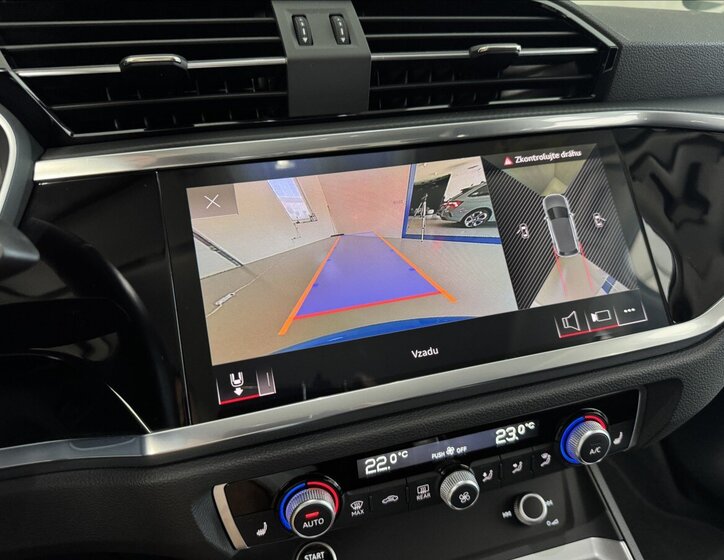 Audi Q3 SUV 2,0 l 110 kw