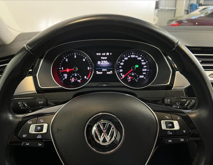 Volkswagen Passat 15