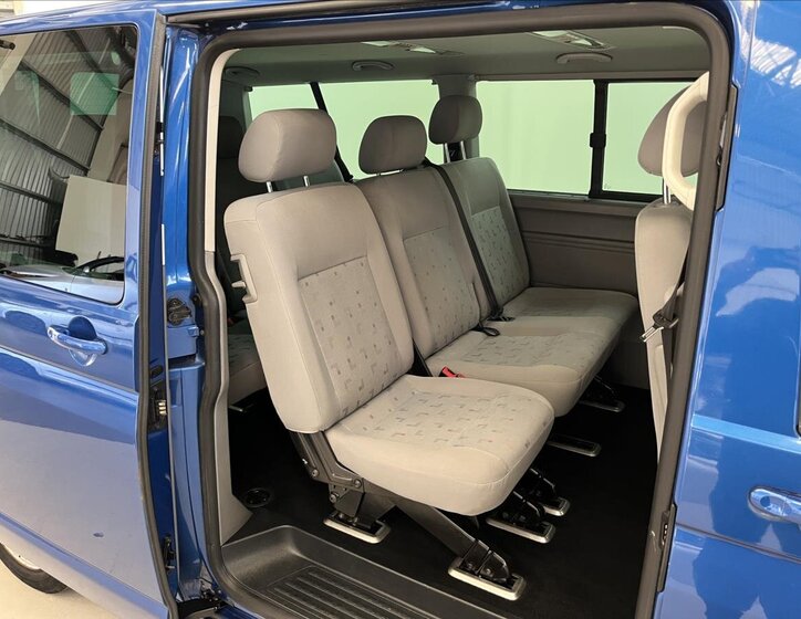 Volkswagen Caravelle Kombi 2,0 l 85 kw