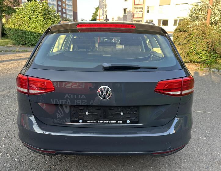 Volkswagen Passat 16