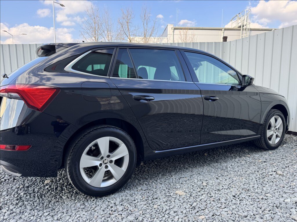 Škoda Scala Hatchback 1,5 l 110 kw