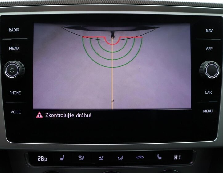 Volkswagen Passat Kombi 2,0 l 110 kw