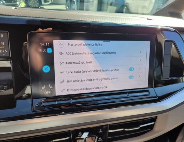 Volkswagen Multivan MPV 2,0 l 110 kw