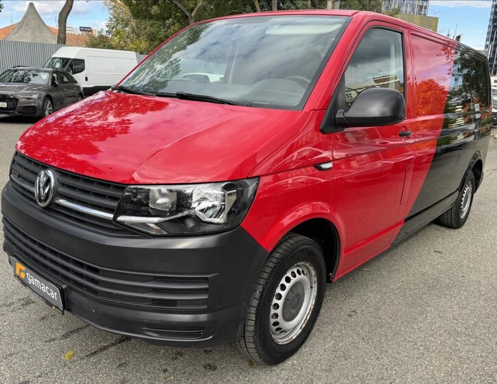 Volkswagen Transporter 19