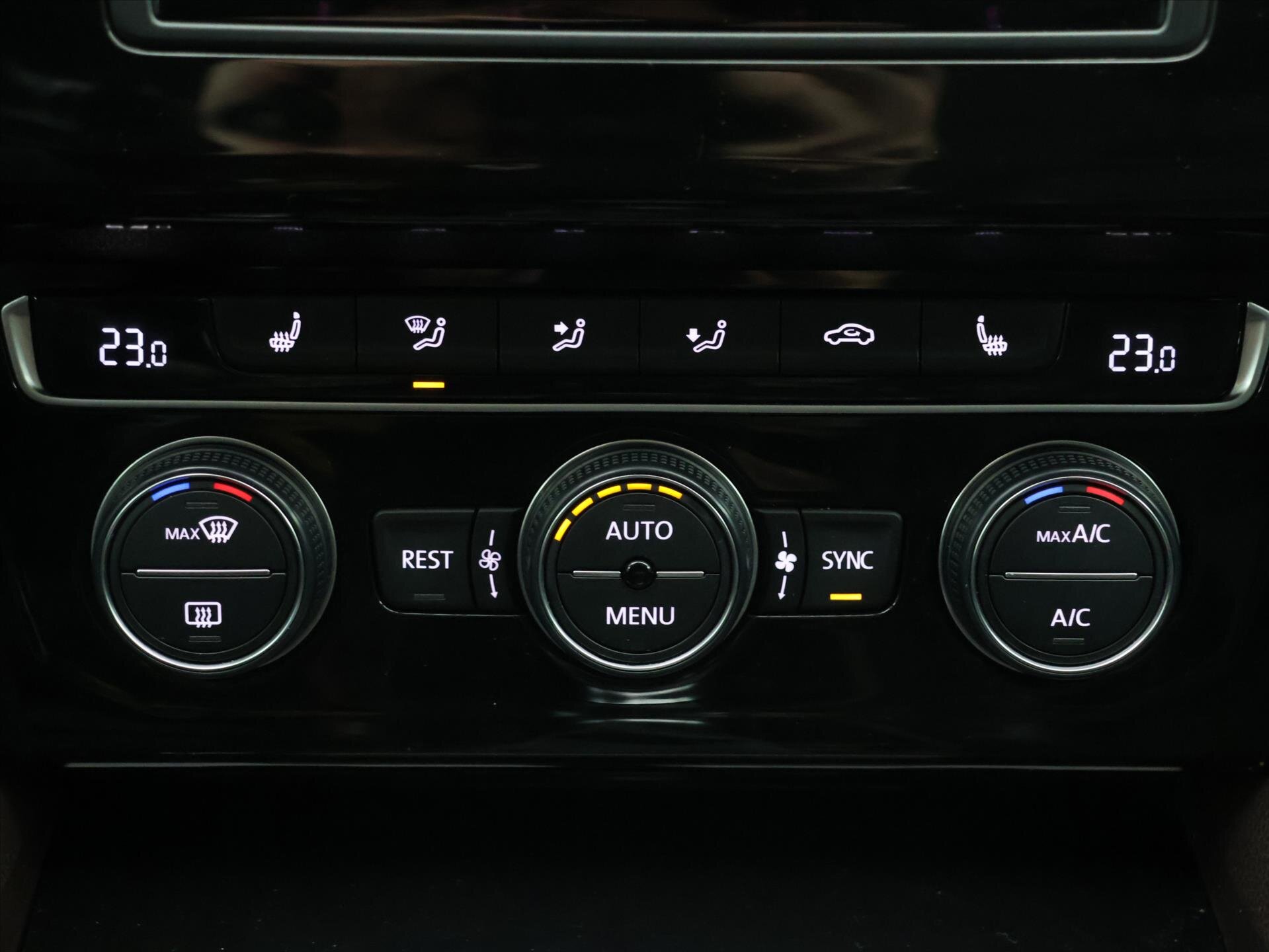 Volkswagen Passat Kombi 2,0 l 110 kw