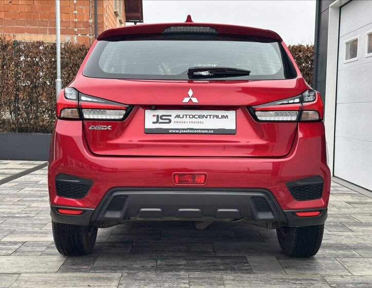 Mitsubishi ASX SUV / Terénní 2,0 l 110 kw