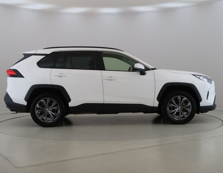 Toyota RAV4 SUV / Terénní 2,5 l 131 kw