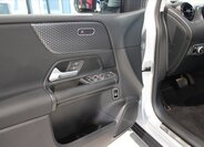 Mercedes-Benz Třídy B Hatchback 1,3 l 100 kw