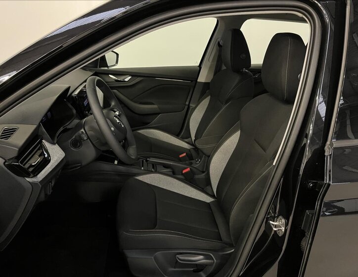 Škoda Kamiq SUV 999,0 85 kw