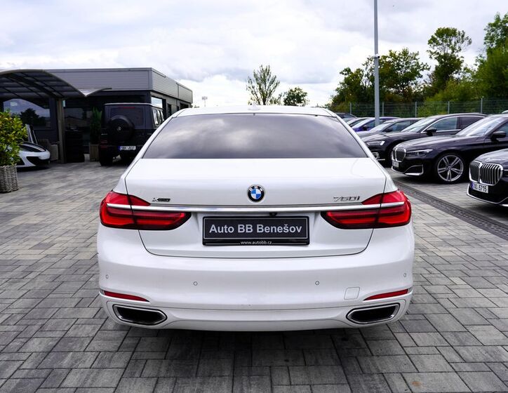 BMW Řada 7 5