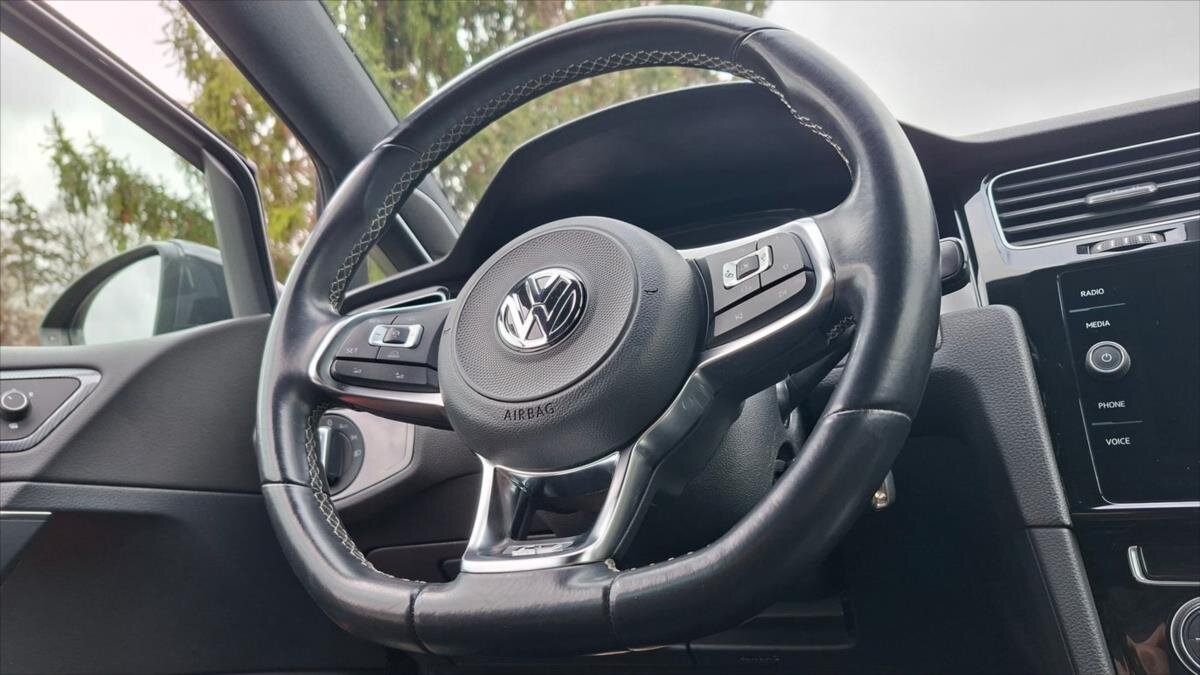 Volkswagen Golf Hatchback 1,4 l 110 kw