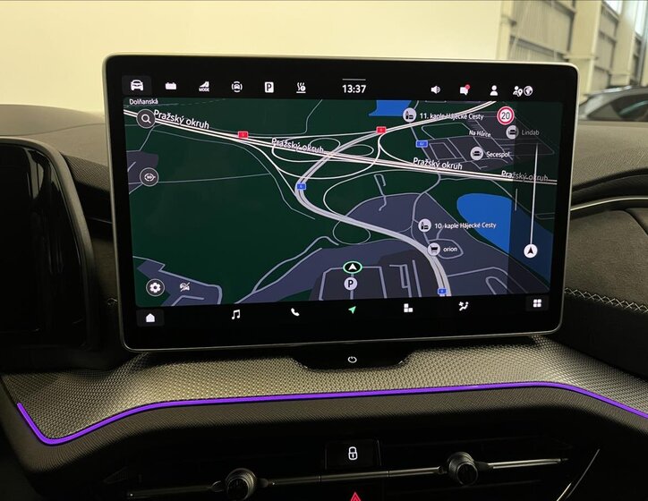 Škoda Kodiaq SUV / Terénní 1,5 l 150 kw