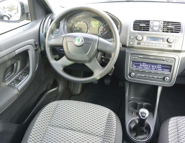 Škoda Roomster 14