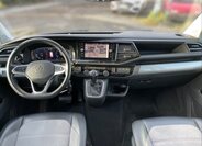 Volkswagen Multivan 9