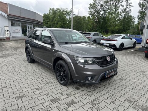 Fiat Freemont SUV / Terénní 3,6 l 206 kw