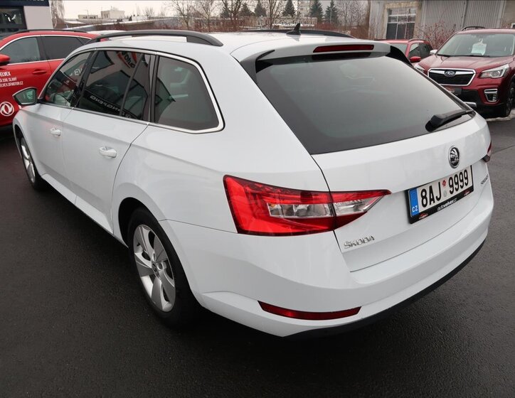 Škoda Superb Kombi 2,0 l 110 kw