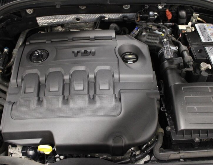 Škoda Octavia Sedan / Limuzína 1,6 l 85 kw