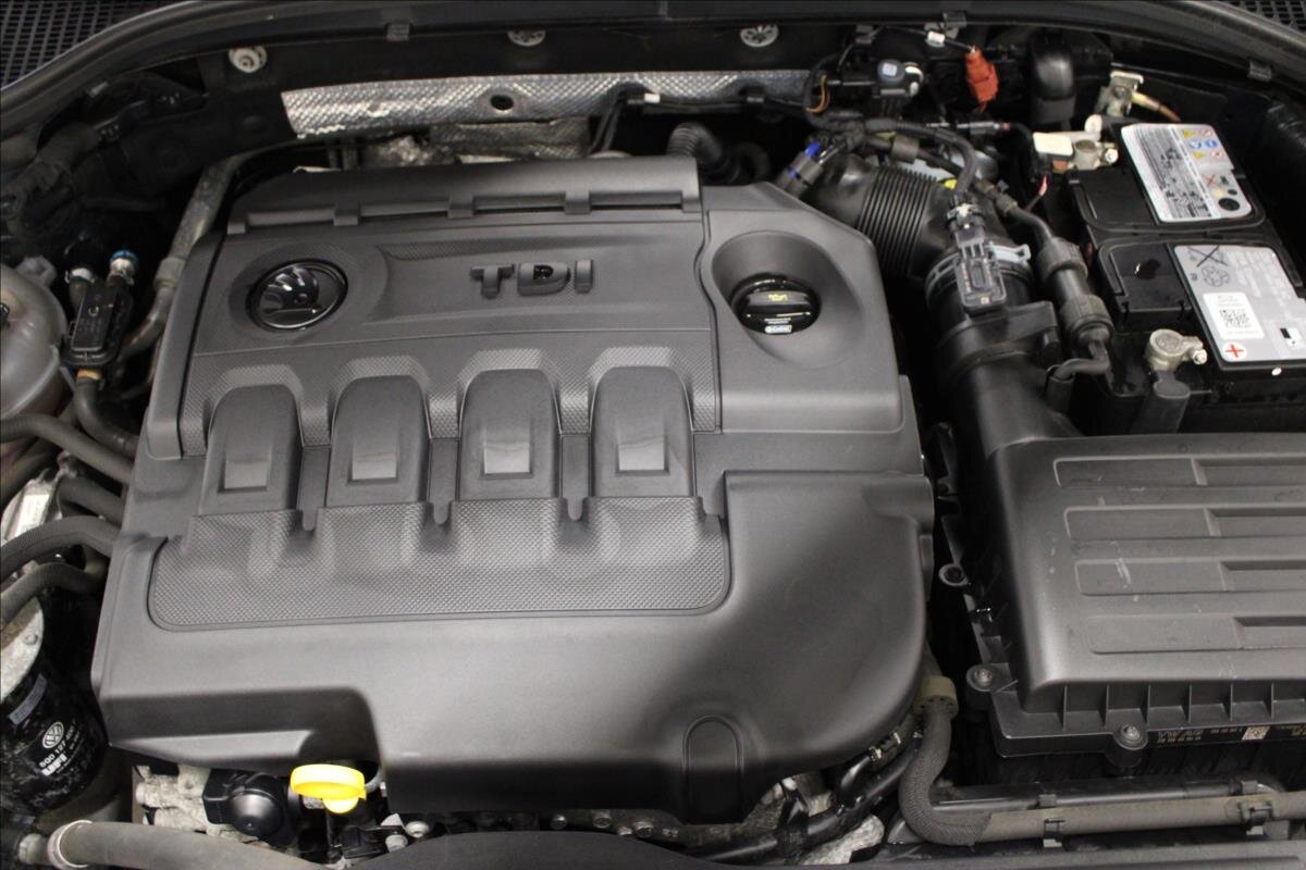 Škoda Octavia Sedan / Limuzína 1,6 l 85 kw