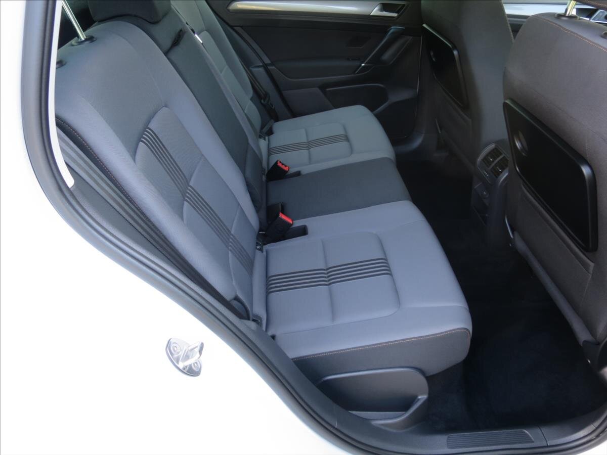 Volkswagen Golf Sportsvan Kombi 1,4 l 92 kw