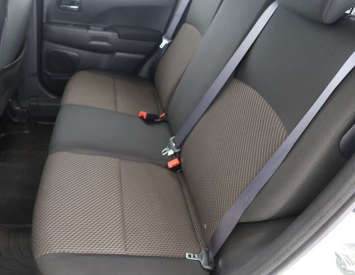 Mitsubishi ASX SUV / Terénní 1,6 l 86 kw