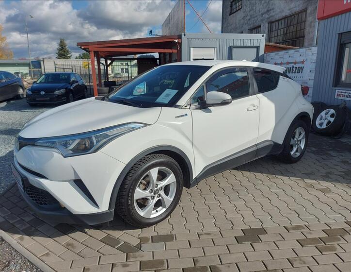 Toyota C-HR 7