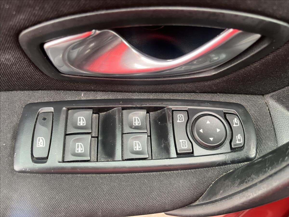 Renault Laguna Liftback 1,5 l 81 kw