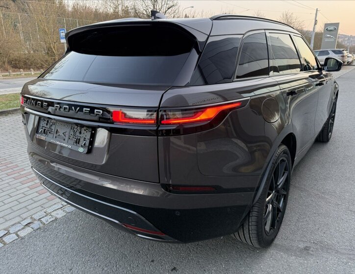 Land Rover Range Rover Velar SUV / Terénní 3,0 l 221 kw